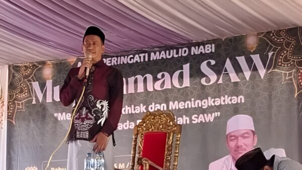 Kepala Desa Kadudamas hadiri peringatan Maulid Nabi di Lebak