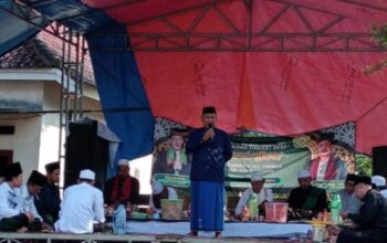 Kepala Desa Cirinten hadiri pengajian bulanan Nurul Abror di Kampung Tung-Tung Batu