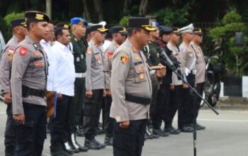 Pengamanan Menteri di Nabire oleh TNI-Polri di Lapangan Apel Polres Nabire