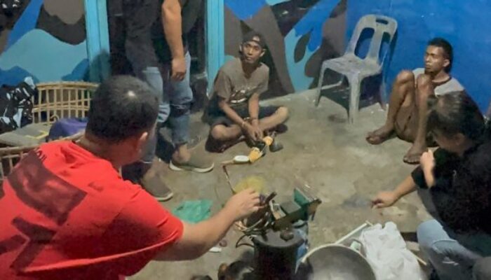 Polda Sumut Gerebek Kantor Ormas yang Jadi Pabrik Ekstasi di Medan Maimun