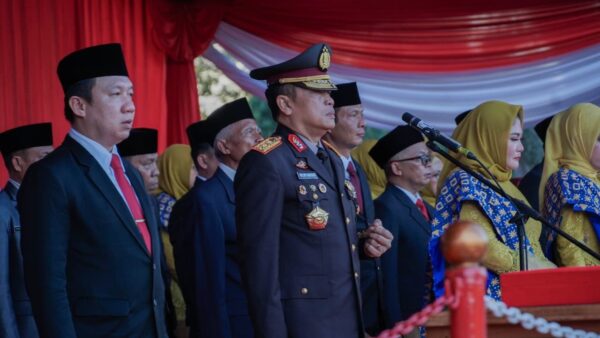 Upacara penurunan bendera HUT RI ke-80 di Provinsi Lampung berlangsung khidmat