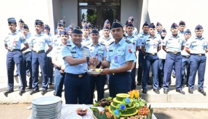 Komandan Lanud Husein Sastranegara Resmikan Pojok Heritage, Wadah Pelestarian Sejarah TNI AU