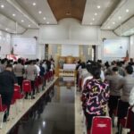 Personel Polda Sumut melaksanakan Ibadah Oikoumene di Gereja Oikoumene Polda Sumut
