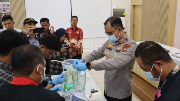 Polres Ketapang musnahkan barang bukti sabu 73 gram
