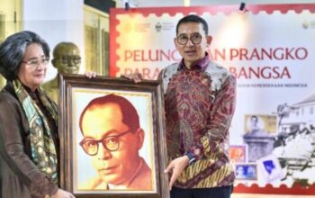 Menteri Kebudayaan Fadli Zon meluncurkan Prangko Para Pendiri Bangsa di Museum Perumusan Naskah Proklamasi