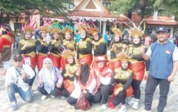 Tim Senam RT 01/21 Alamanda Regency meraih juara 2 Lomba Senam Kreasi Tingkat Kecamatan Tambun Utara