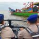 Tradisi Robo-Robo Ketapang bersama Polairud