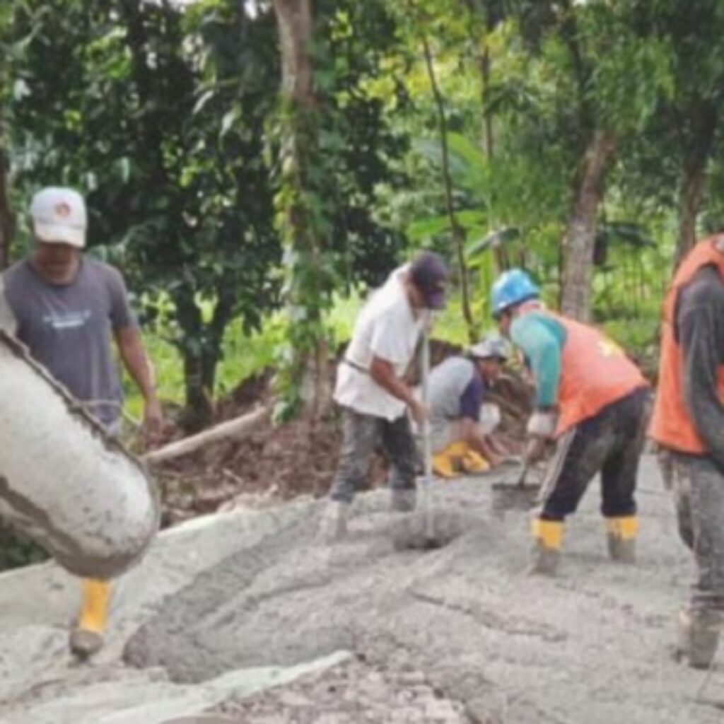Proyek Jalan Beton Huntap di Carita Pandeglang Diduga Asal Jadi, Pakar Soroti Kualitas
