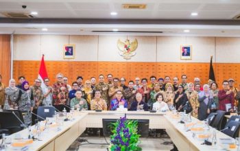 Anugerah Kebudayaan Indonesia 2025 bersama Menteri Kebudayaan Fadli Zon