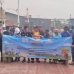 Aksi bersih laut di Pelabuhan Sunda Kelapa sambut Hari Transportasi ke-55