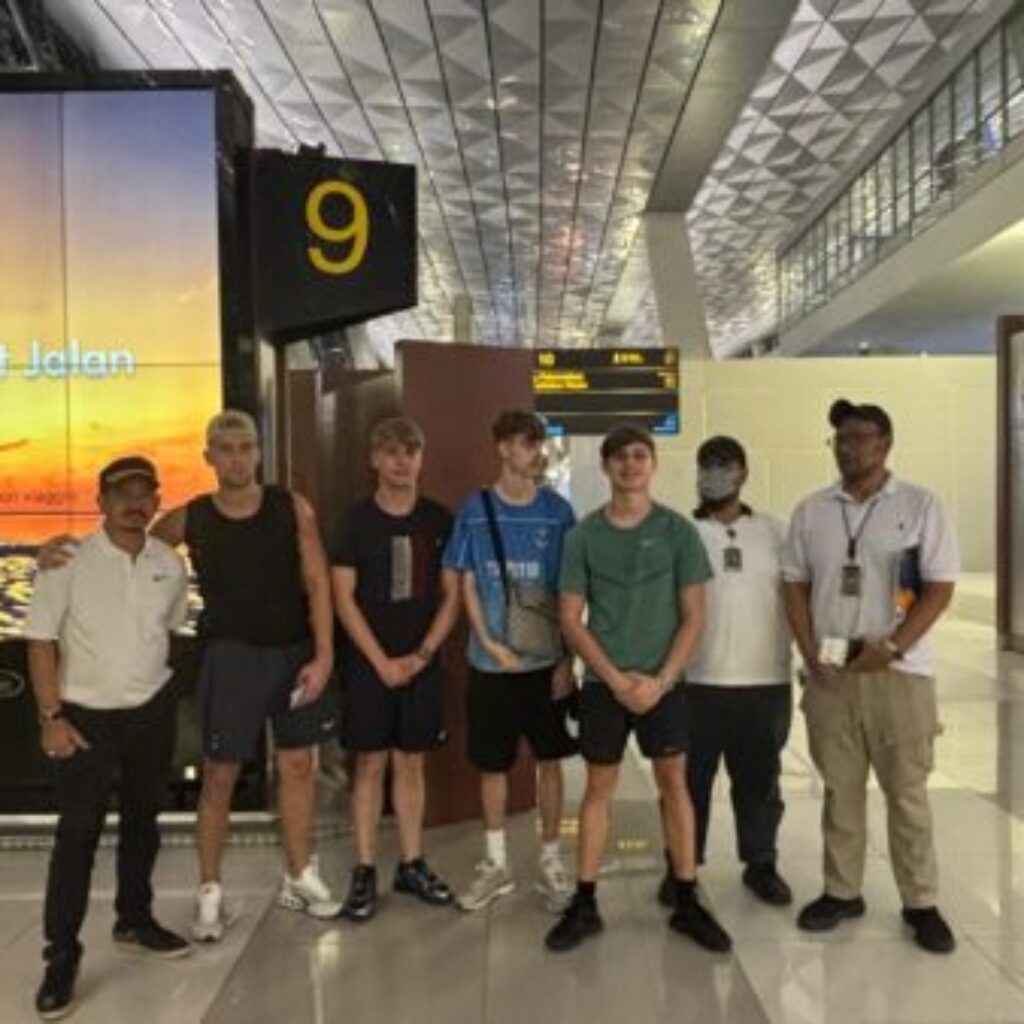 Imigrasi Tangerang Deportasi 4 WN Inggris Penyalahguna Visa On Arrival