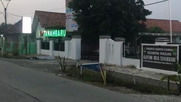 Kantor Desa Tanah Baru Karawang yang disorot karena dugaan korupsi Dana Desa