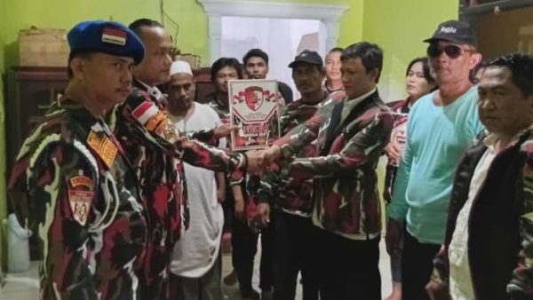 Pengukuhan Laskar Merah Putih MAC Maja di Lebak