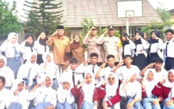 Police Goes To School Polres Metro Bekasi edukasi bahaya narkoba dan cegah tawuran pelajar