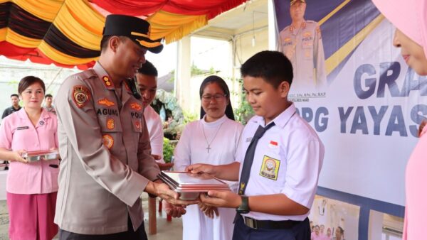 Polres Nias meluncurkan program makan bergizi gratis untuk ribuan pelajar dan masyarakat
