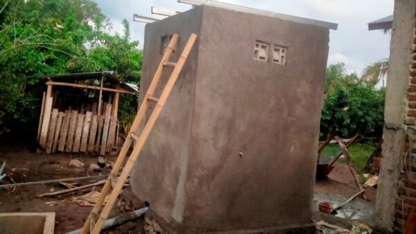 Program Sanitasi Aman Kementerian PU melalui pembangunan fasilitas sanitasi masyarakat di NTT