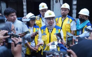 Tinjauan Kementerian PU di Wisma MPR RI Bandung pasca kerusakan aksi unjuk rasa