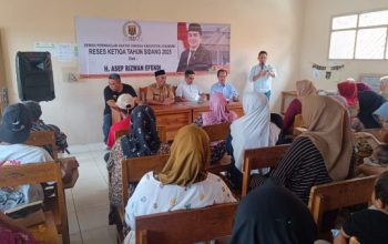 Reses Asep Rizwan DPRD Sukabumi bersama warga Desa Sukamaju
