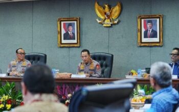 Kapolri Listyo Sigit pimpin rapat akselerasi transformasi Polri bersama pakar