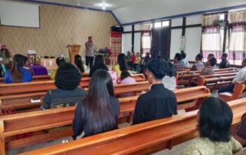 Dekat dengan Warga, Kapolsek Sungai Laur Gelar Program “Minggu Kasih” Bersama Jemaat GMII
