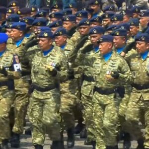 Gubernur Akmil Mayjen Rano Tilaar Hadiri dan Ikut Defile Pasukan di Puncak HUT ke-80 TNI di Monas