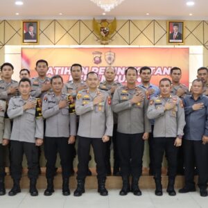 Tingkatkan Profesionalisme dan Pelayanan Publik, Kapolres Ketapang Pimpin Pelatihan Perwira Samapta