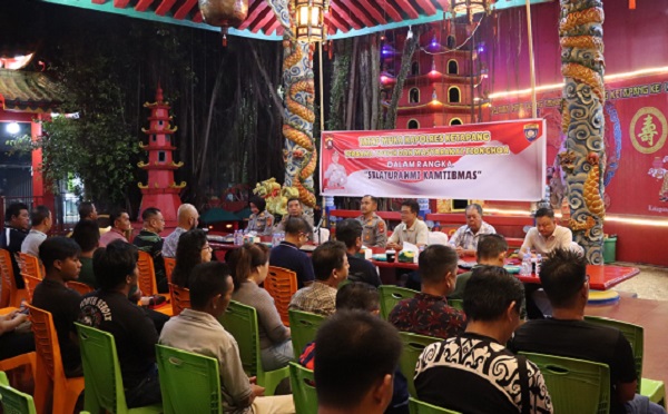 Kapolres Ketapang Tatap Muka dan Ngopi Bareng Tokoh Tionghoa