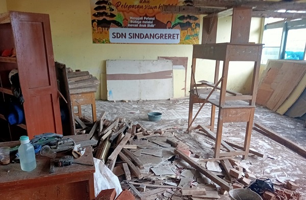 Ketua PACIRA Serukan Pengawasan Publik dalam Revitalisasi SDN Sindang Reret