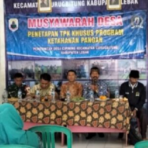 Musdes Cipining Bahas Strategi Ketahanan Pangan melalui Peternakan Ayam Petelur