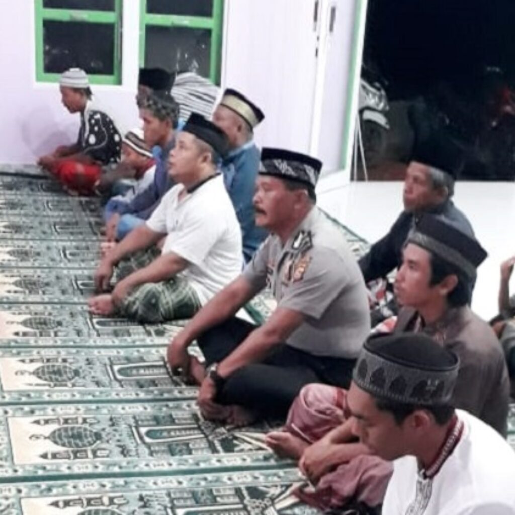 Polsek Simpang Hulu Gelar Program Subuh Keliling di Masjid Nurul Yaqin untuk Perkuat Keamanan dan Silaturahmi