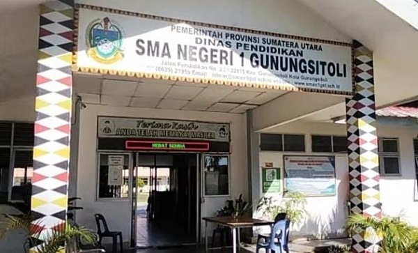 SMA Negeri 1 Gunungsitoli Bantah Larangan Siswa Masuk karena Iuran