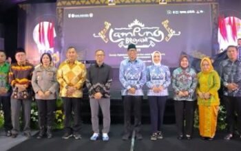 Tutup Lampung Begawi 2025, Gubernur Rahmat Mirzani Djausal Tegaskan Komitmen Perkuat Regulasi dan Kebijakan Pro-UMKM