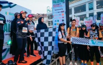 Ratusan Warga Lampung Ikuti Charity Run For Palestina Bersama Purnama Wulan Sari