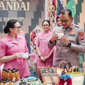 Kunjungan Kapolres Ketapang ke Polsek Sandai, Tekankan Integritas hingga Dekatkan Polisi dengan Masyarakat