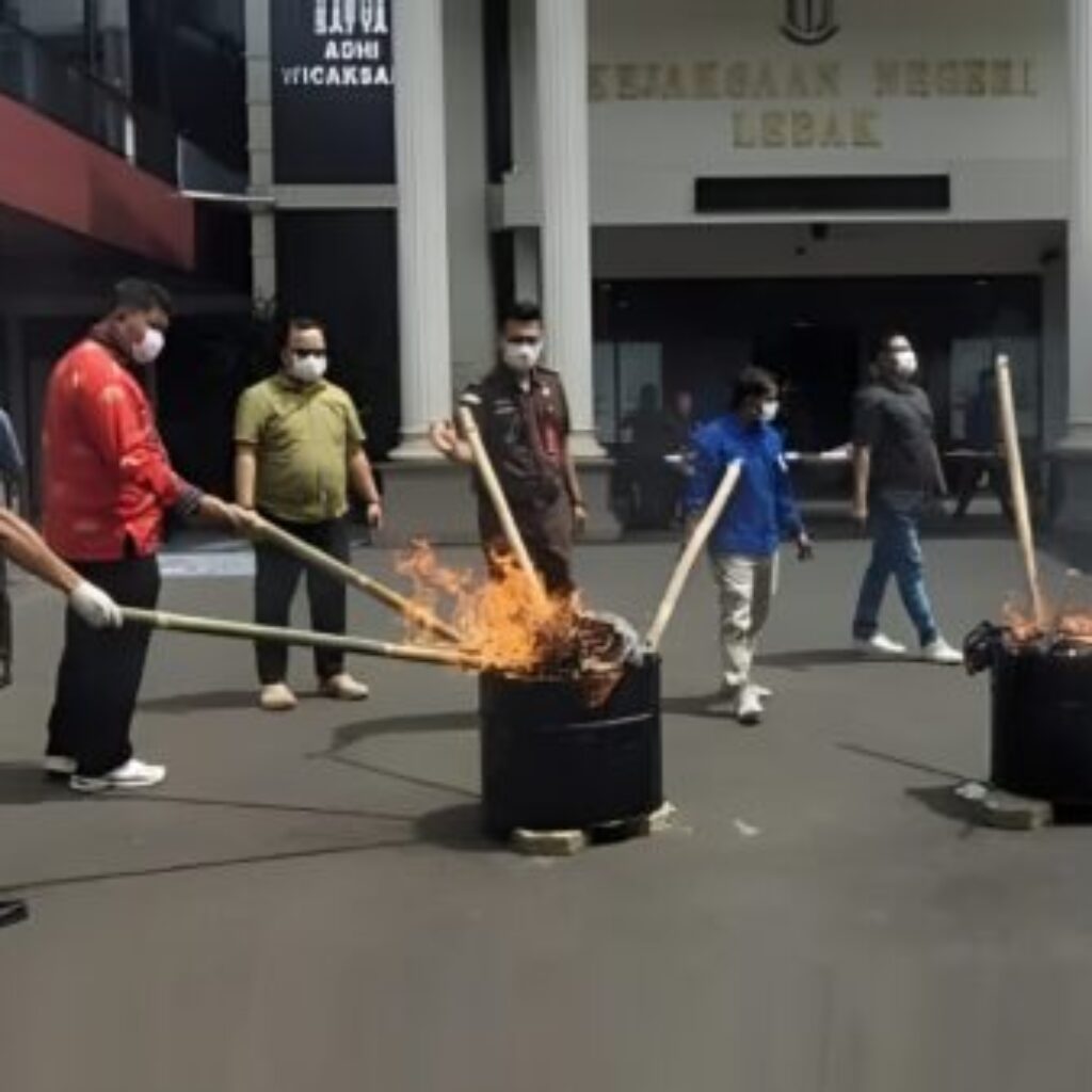 Kejari Lebak Musnahkan Sabu dan Ribuan Obat Terlarang, Begini Rinciannya