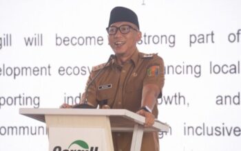Gubernur Lampung Rahmat Mirzani Djausal meresmikan Lampung Refinery PT Pacrim Nusantara Lestari Foods.