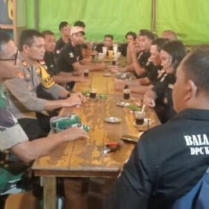 Ngopi Bareng, Kapolsek dan Danramil Sungai Laur Bangun Sinergi Bersama Warga Jaga Kamtibmas