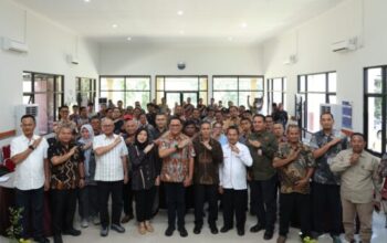 Pelatihan petani sawit oleh PTPN IV PalmCo di Riau untuk tingkatkan produktivitas.