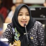 Ade Yuliasih Soroti Penonaktifan Kepsek SMAN 1 Cimarga: Jangan Hukum Guru yang Mendidik!