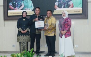 Ketua DPRD Sukabumi Budi Azhar Mutawali menghadiri acara pisah sambut Dandim 0622 Sukabumi