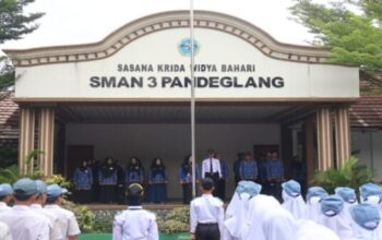Upacara Hari Sumpah Pemuda di SMA Negeri 3 Pandeglang tahun 2025.