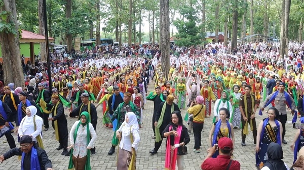 1.000 Penari Tayub Kolosal Meriahkan Blora Culture Festival 2025