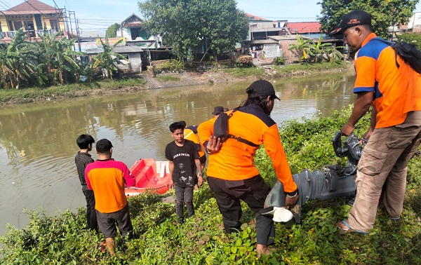 Bocah 4 Tahun Hanyut di Sungai Jajar Bintoro