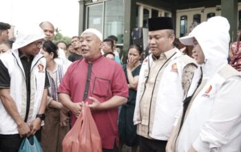 Gerindra Sumut Salurkan 5.000 Paket Makanan Ringankan Beban Warga Medan Terdampak Banjir