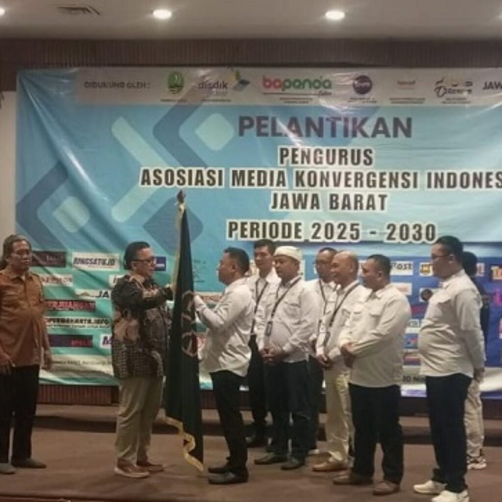 Tegaskan Penguatan Ekosistem Media Digital, Ketum AMKI Pusat Lantik Pengurus Jawa Barat