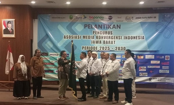 Ketum AMKI Pusat Lantik Pengurus Jawa Barat