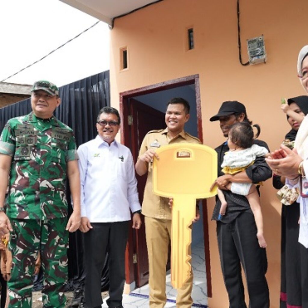 PTPN IV PalmCo Dorong Indonesia Sehat: Bantuan Stunting, Air Bersih, dan Fasilitas Kesehatan di Hari Kesehatan Nasional