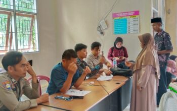 Pemdes Pasirbitung Salurkan BLT Kesra Rp900 Ribu ke 91 KPM, Bantu Stabilkan Ekonomi Warga