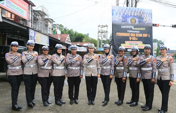 Polwan Cantik Ditlantas Polda Papua Barat