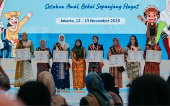 Bunda PAUD Lampung menerima penghargaan nasional dari Kementerian Pendidikan